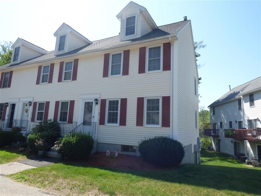 20 Wyndmere Dr unit 20, Londonderry, NH 03053 - photo 1