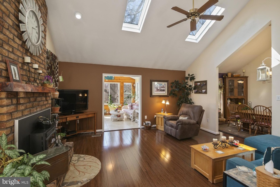 101 E E St, Brunswick, MD 21716 - photo 1