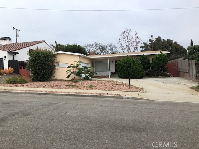 Sold $2,400,000 • Co-Listing Agent