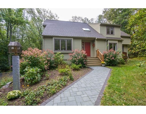 232 Underwood St, Holliston, MA 01746 - photo 1