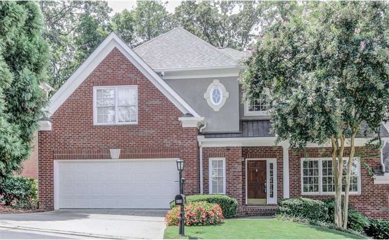 Beautiful townhome in Sandy Springs' gated Brickst