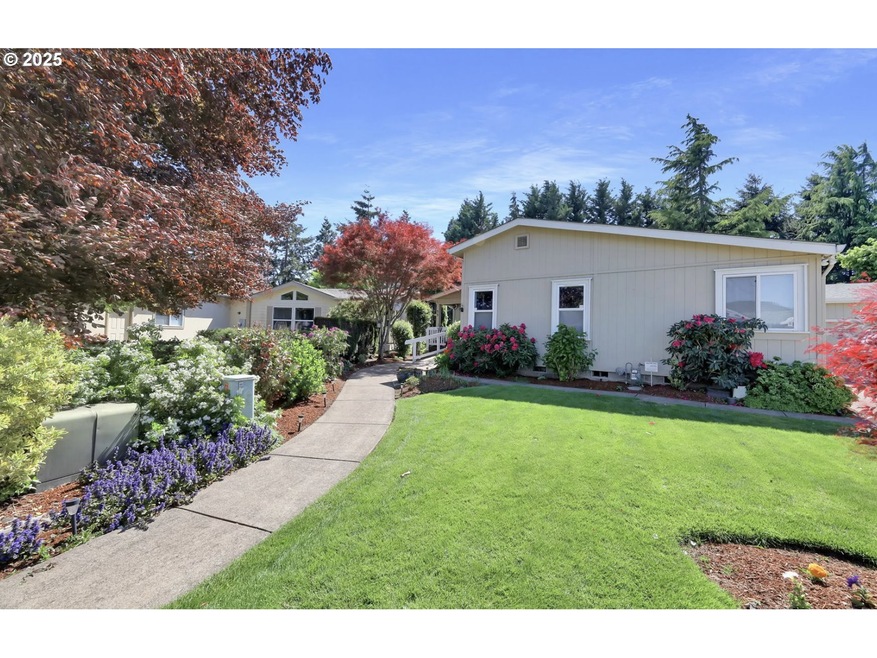 3220 Crescent Ave unit 55, Eugene, OR 97408 - photo 1