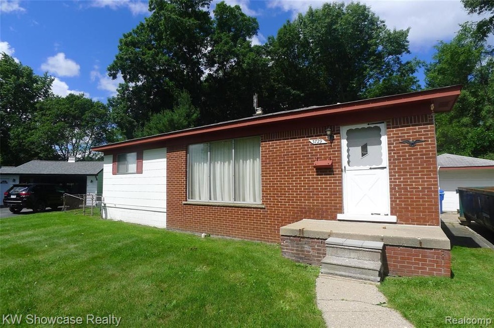 Welcome to 3729 Warringham Ave, Waterford Twp