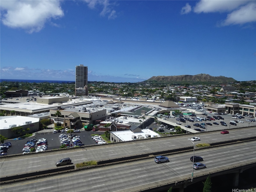 Kahala Towers unit B1204, Honolulu, HI 96816 - photo 1