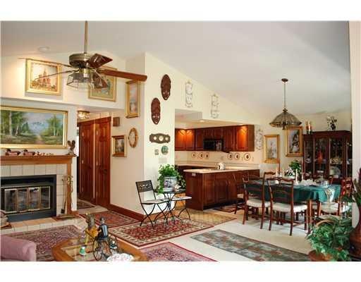 Interior Space/Layout. Large 2...