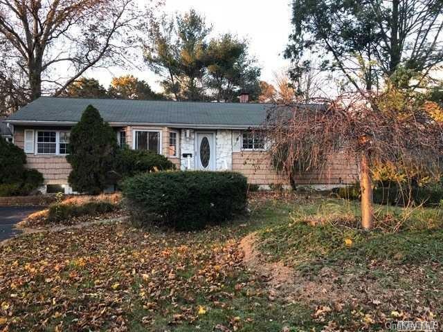 41 Euclid Ave, Dix Hills, NY 11746 - photo 1