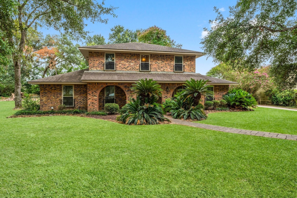 2418 Hickory Hollow Ln, Spring, TX 77386 - photo 1