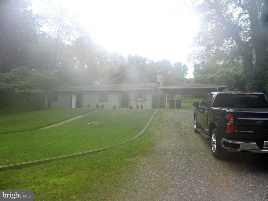 5603 Highmount Ln, Capitol Heights, MD 20743 - photo 1