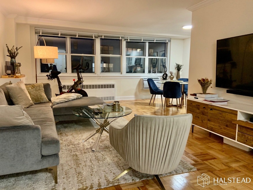 201 E 19th St unit 12E, New York, NY 10003 - photo 1