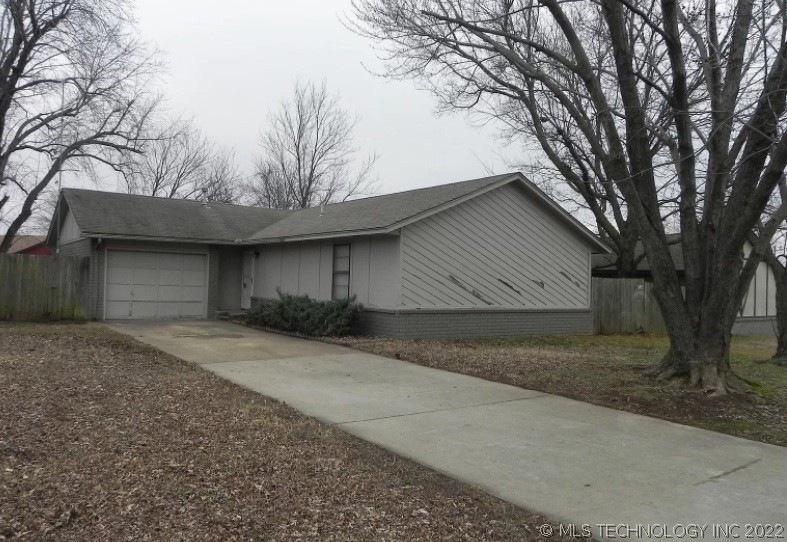 1238 E 144th St, Glenpool, OK 74033 - photo 1