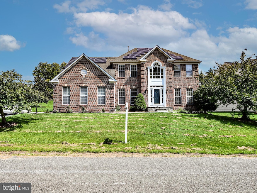 4402 Harbour Town Dr, Beltsville, MD 20705 - photo 1