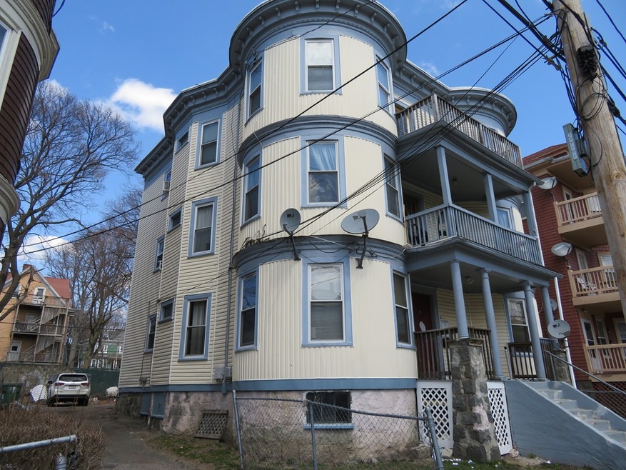 19 Nightingale St, Dorchester Center, MA 02124 - photo 1