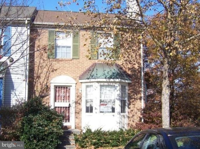 1520 Sherwood Ct, Hyattsville, MD 20785 - photo 1