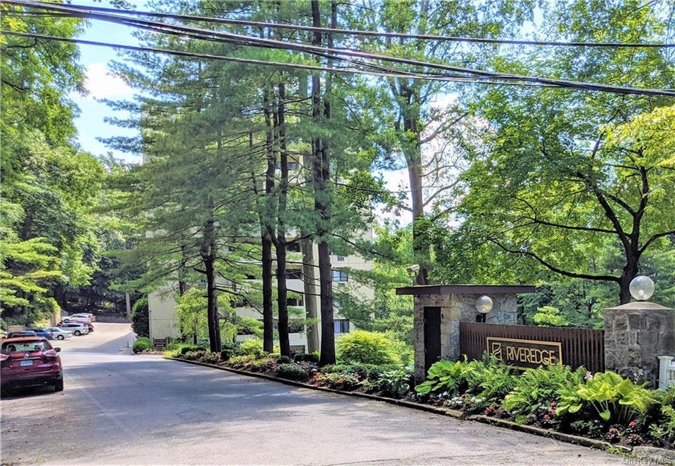 1 David Ln unit 2 T, Yonkers, NY 10701 - photo 1