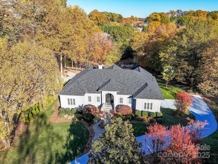 For Sale $1,250,000 • Co-Listing Agent