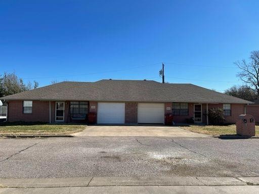 2504 Beverly, Bonham, TX 75418 - photo 1