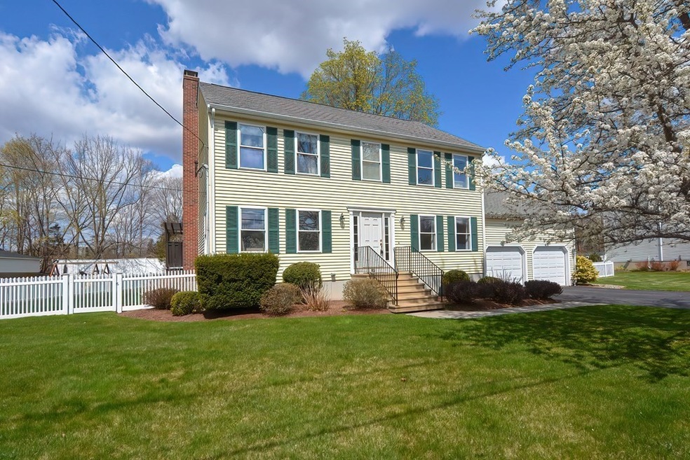 42 Jayne St, Attleboro, MA 02703 - photo 1