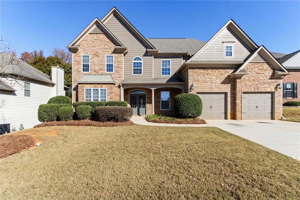 1049 Amber Waves Ave, Hoschton, GA 30548 - photo 1