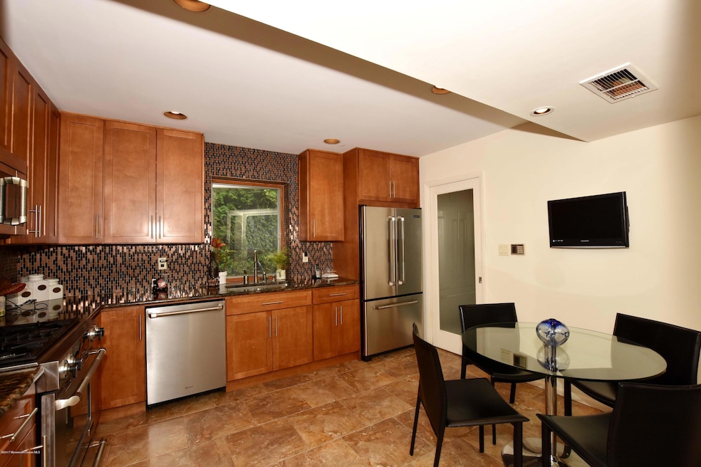 4 Victoria Ct, Morganville, NJ 07751 - photo 1