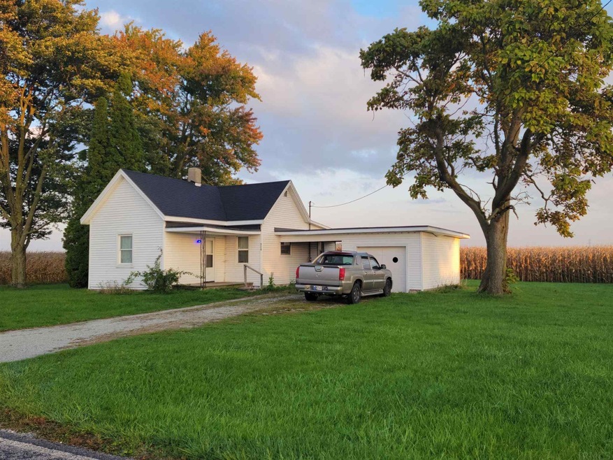 9041 W 300 S, Swayzee, IN 46986 - photo 1