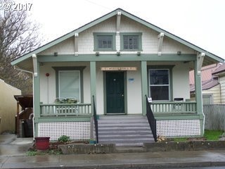 328 SW Court Ave, Pendleton, OR 97801 - photo 1