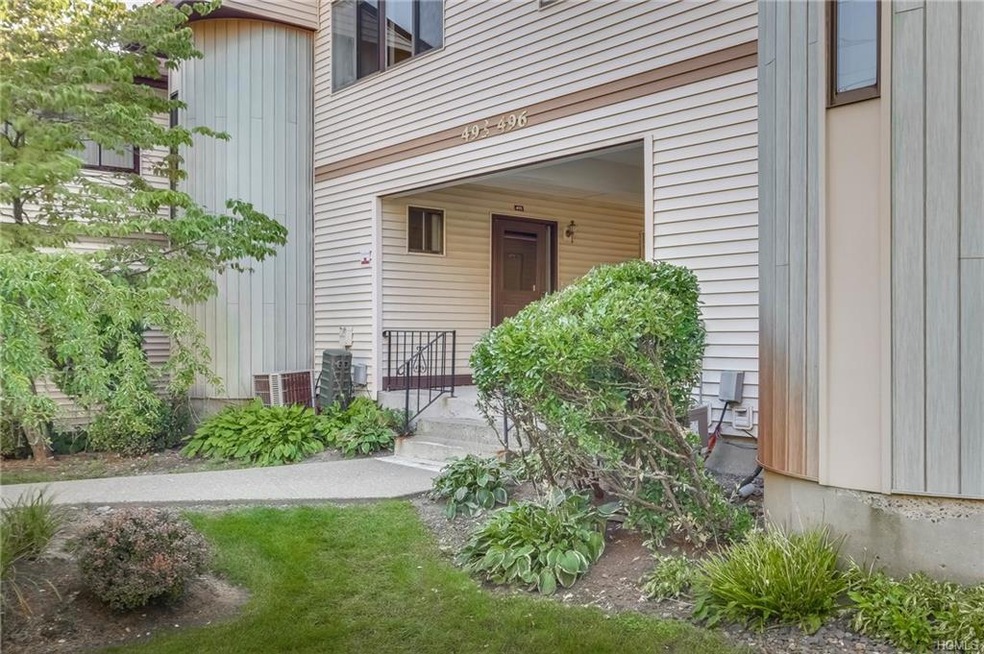 496 Country Club Ln, Pomona, NY 10970 - photo 1