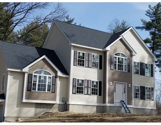 21 Hillside Rd, Dracut, MA 01826 - photo 1