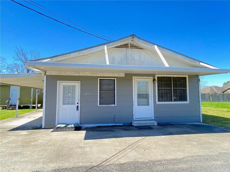 Before Ida. 3278 Baytree Street. Lot 88'x86'. Door