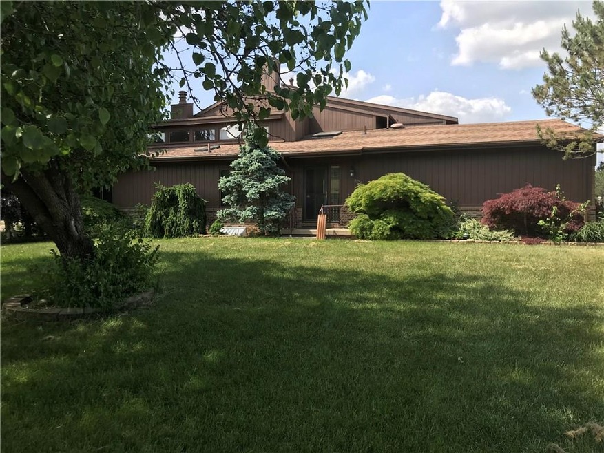 128 Riverview Blvd, Flushing, MI 48433 - photo 1