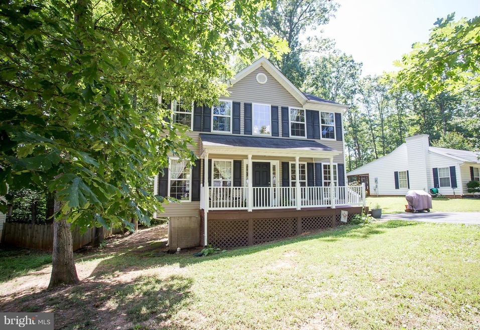 35432 Wilderness Shores Way, Locust Grove, VA 22508 - photo 1