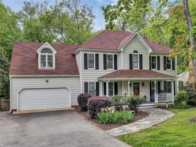 Welcome to 14404 Huntgate Woods Rd. in Brandermill
