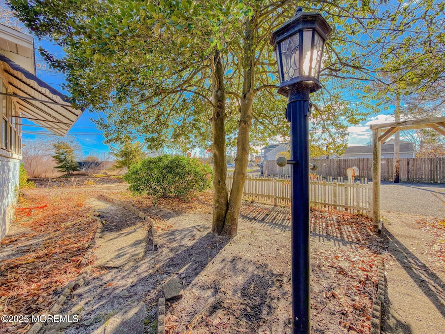 For Sale $379,000 • Co-Listing Agent