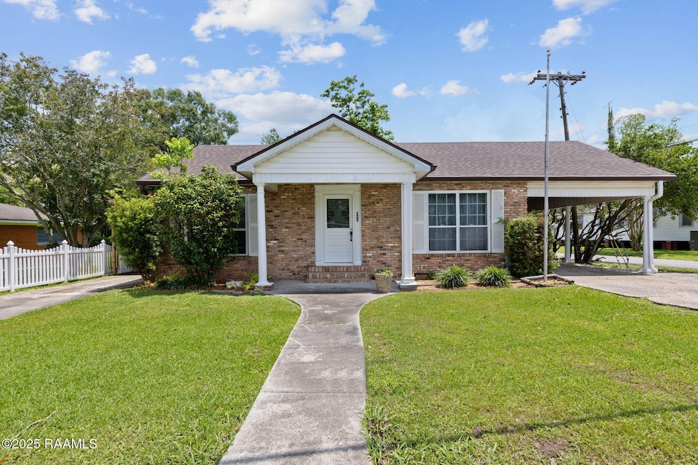 2-web-or-mls-311 S Morgan Ave-2