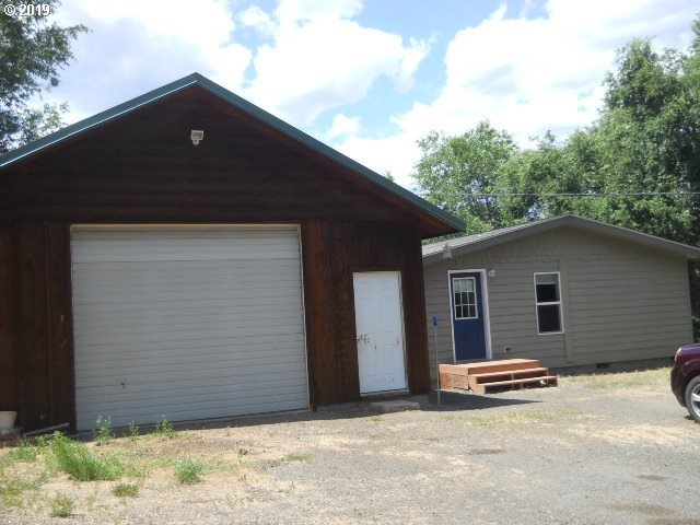 707 SE Hillcrest Rd, John Day, OR 97845 - photo 1