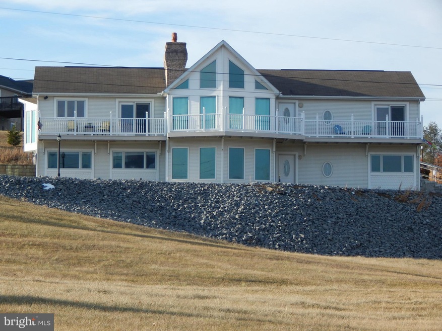 42 Frye Rd, Hedgesville, WV 25427 - photo 1