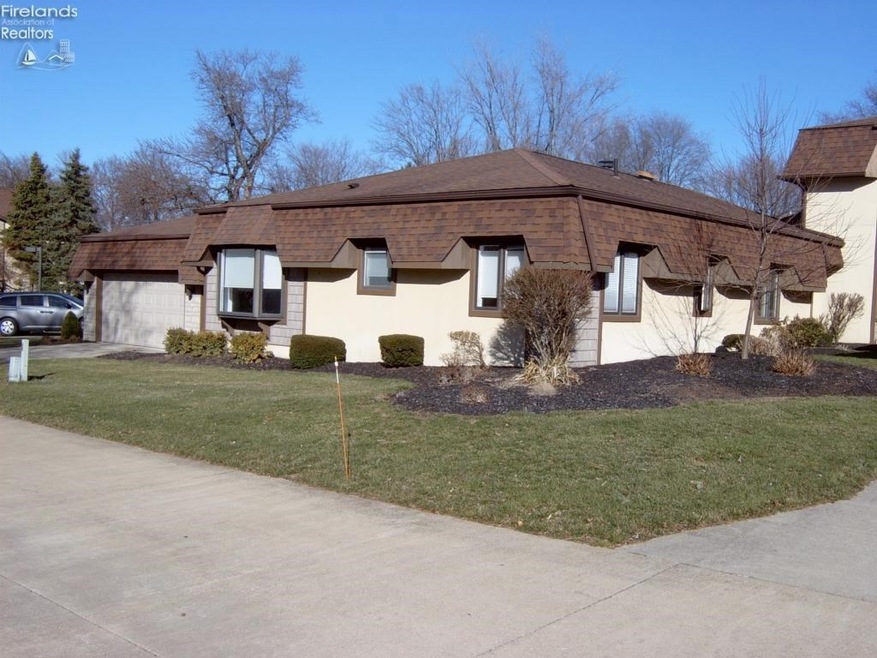 4618 W Lake Rd unit 20, Huron, OH 44839 - photo 1