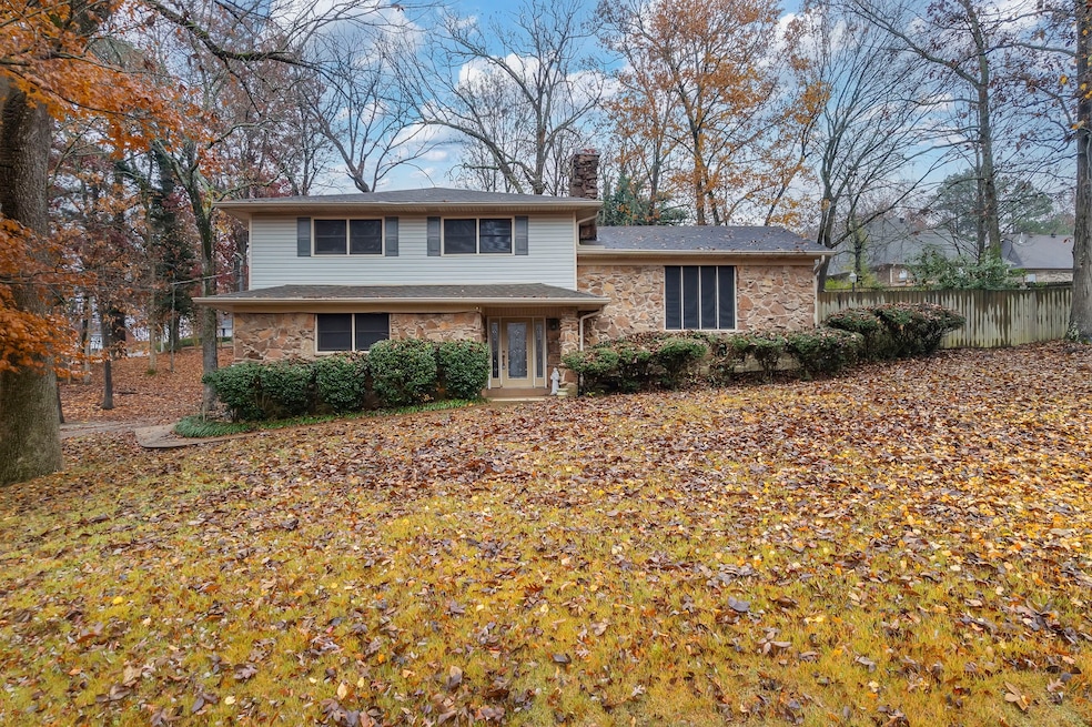 10 Pinecrest Dr, Jackson, TN 38301 - photo 1