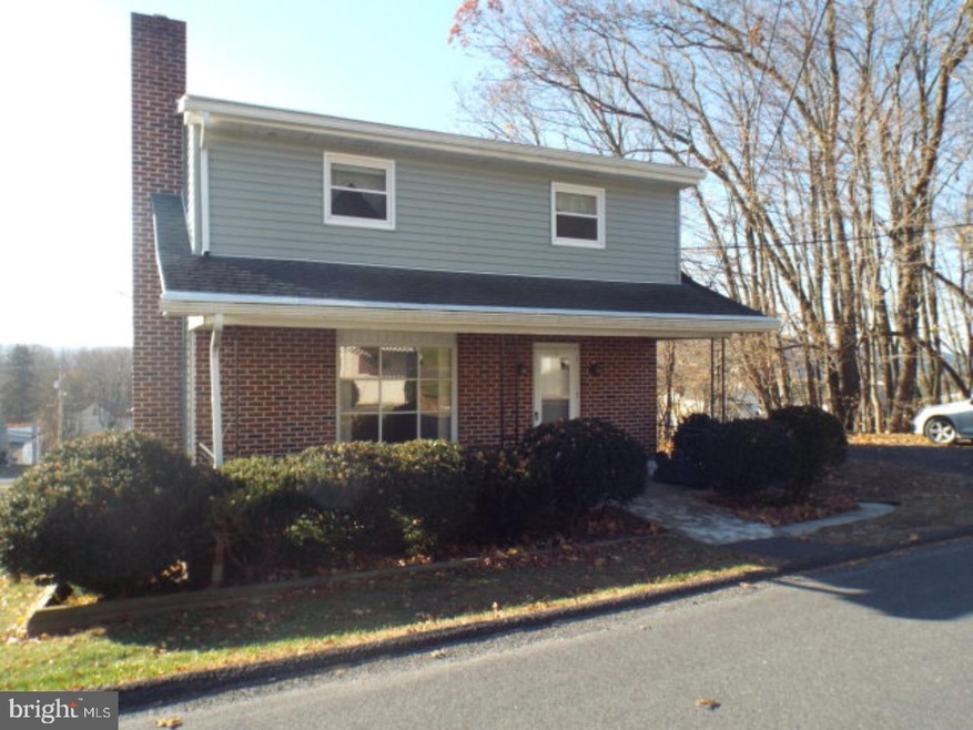18 Bungalow St, Lavelle, PA 17943 - photo 1