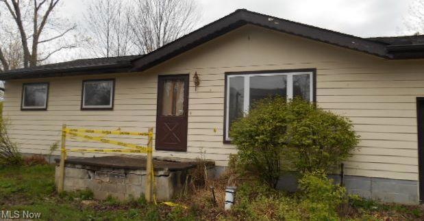 8584 Columbia Rd, Olmsted Falls, OH 44138 - photo 1