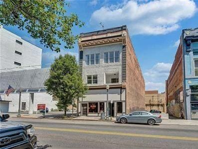 121 Cambell