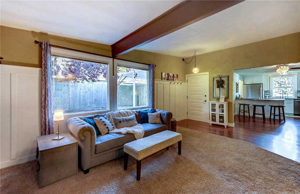 7810 206th St SW, Edmonds, WA 98026 - photo 1