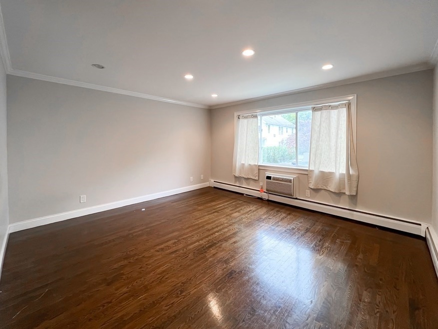 71 Oxford Ave unit 4, Cambridge, MA 02138 - photo 1