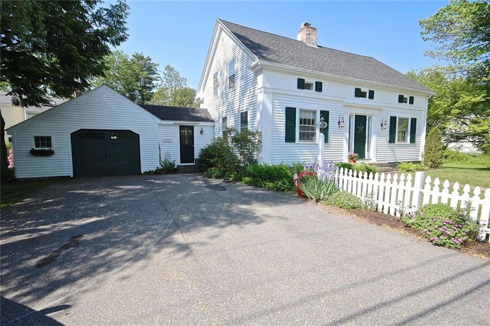 4 Willow St, Yarmouth, ME 04096 - photo 1