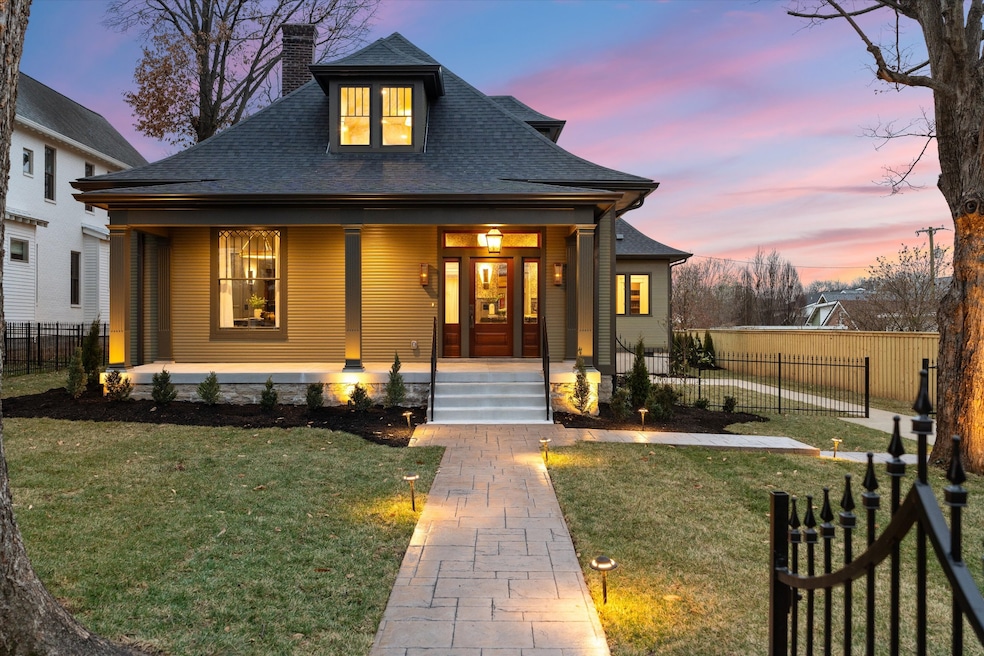 Sold $3,550,000 • Co-Listing Agent