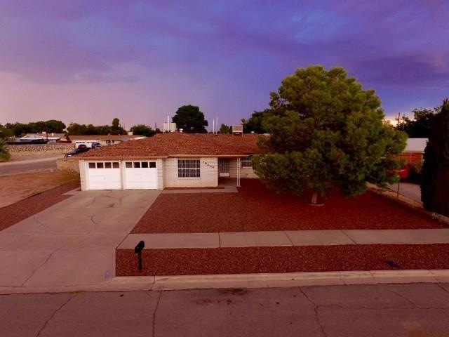 16004 Keno Dr, Horizon City, TX 79928 - photo 1