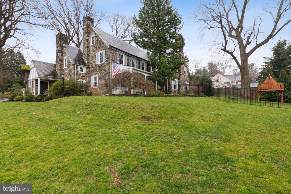 7808 Cobden Rd, Glenside, PA 19038 - photo 1