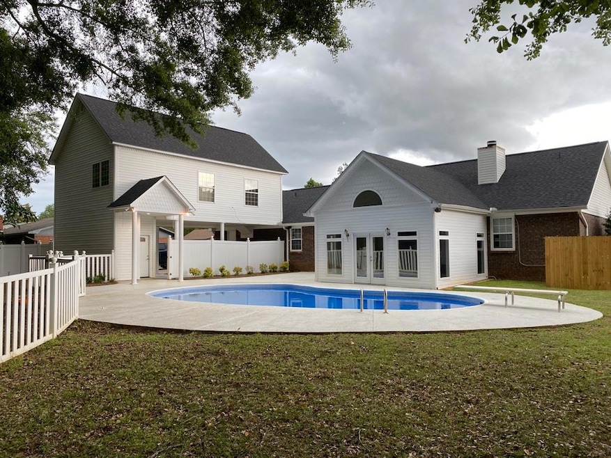 822 Wimbledon Dr, Dothan, AL 36305 - photo 1