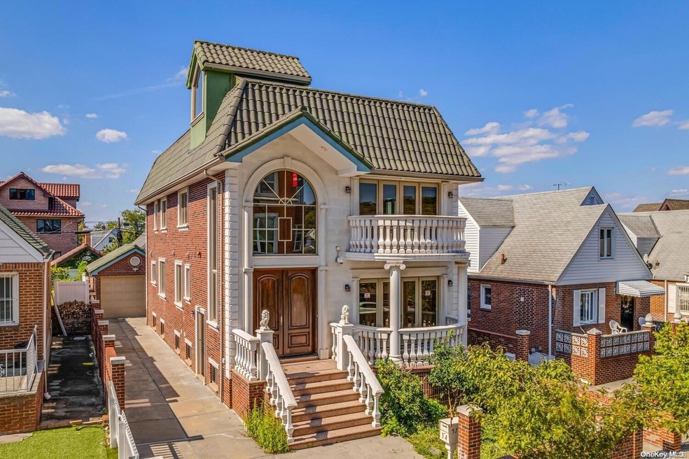 57-34 159th St, Flushing, NY 11365 - photo 1