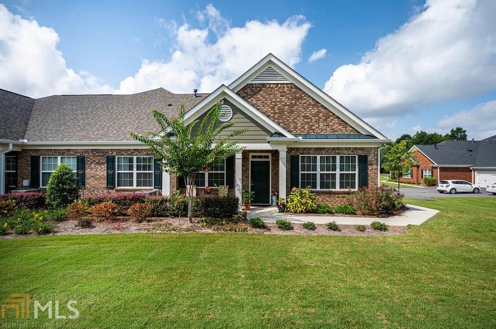 3401 Lindenridge Dr, Buford, GA 30519 - photo 1