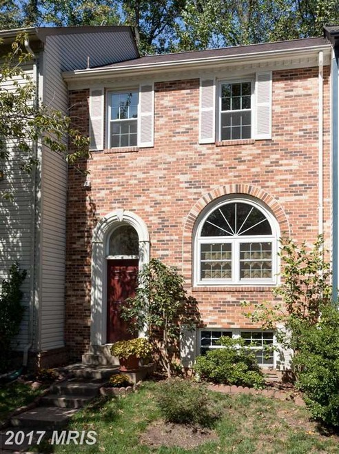 2993 Mission Square Dr, Fairfax, VA 22031 - photo 1